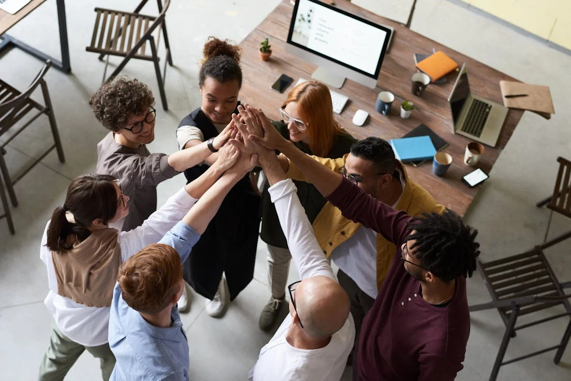 Conversations That Count: Building Bridges Between Generations in Business